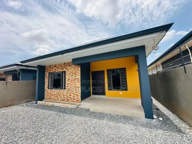 2bdrm House in Pleasantplaces, Ghana Flag for sale · Photo 1