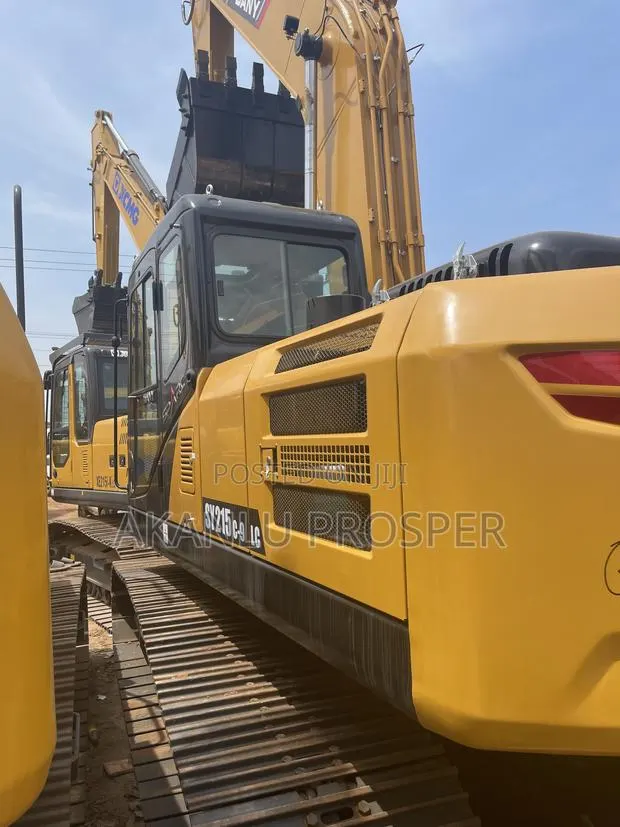 Sany 215c Excavator · Photo 2