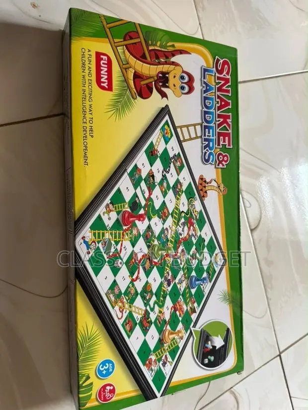 Snake/ Ladder/ Ludo Board Game · Photo 1