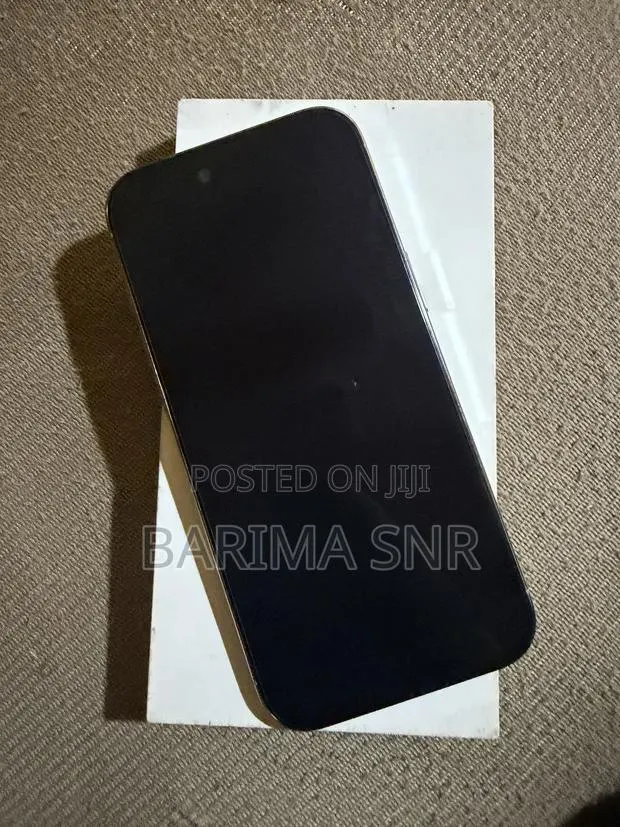 Apple iPhone Air 256 GB White · Photo 1