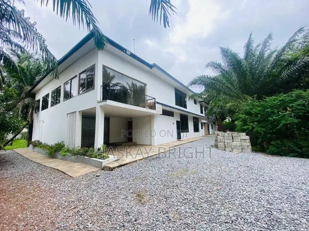 10bdrm House in Cantonments for rent · Photo 1