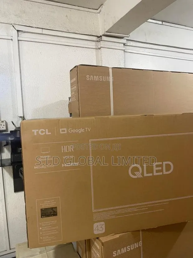 43s5k: The Ultimate Budget-Friendly Qled Gaming Movie Experience · Photo 1