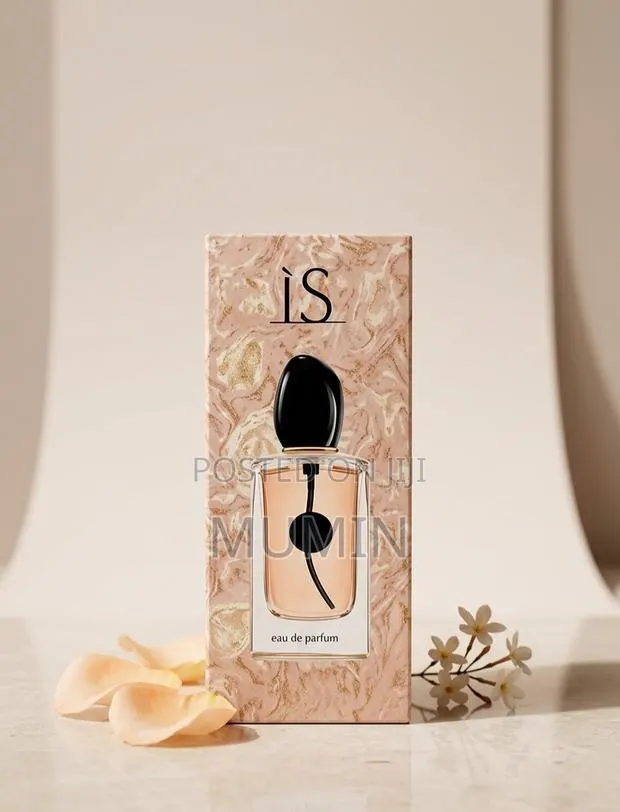 ìS Eau De Parfum · Photo 1