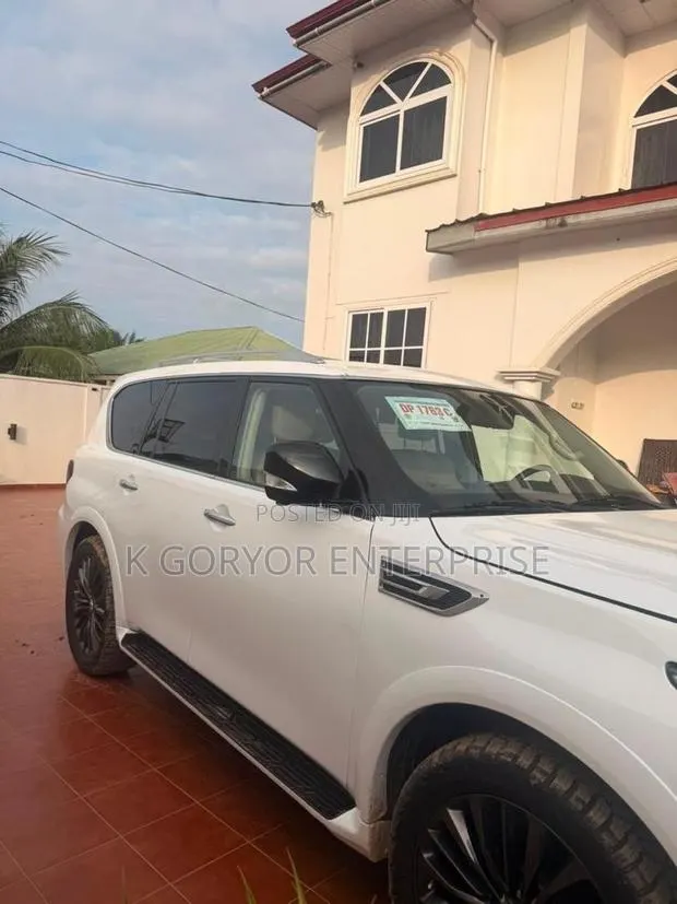 Infiniti QX80 2022 White