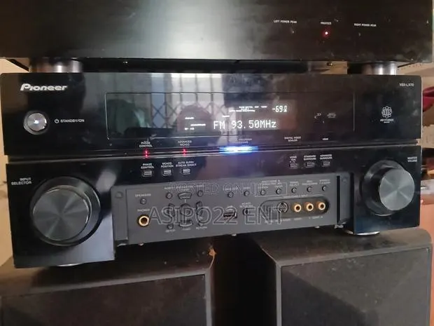 Pioneer VSX -LX 70 · Photo 1