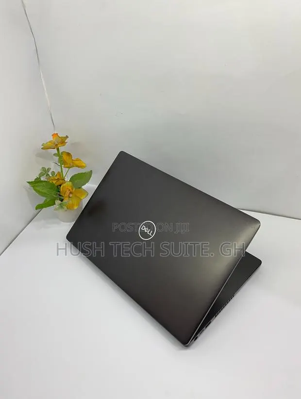 Laptop Dell Latitude 5400 16GB Intel Core i7 SSD 256GB · Photo 1