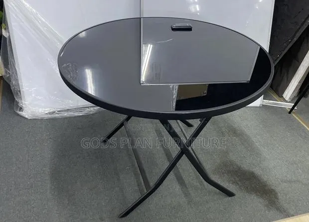 Glass Foldable Table · Photo 1