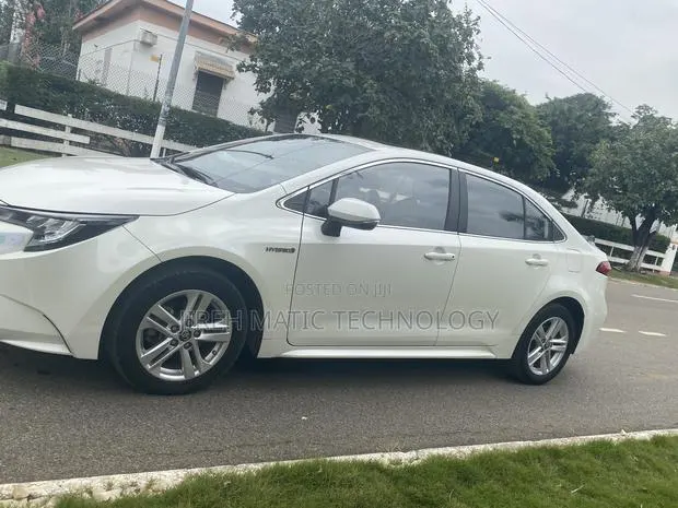 Chauffeur Airport Transfer Services · Photo 3