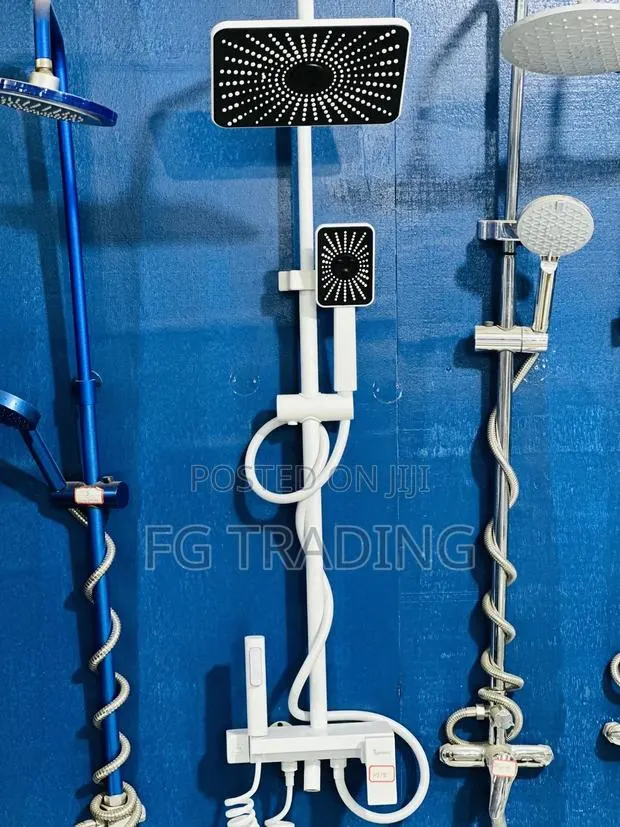White Shower _ 4in1 Shower · Photo 1