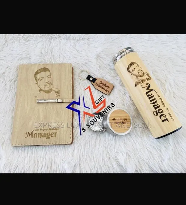 Souvenir’S Gift · Photo 1