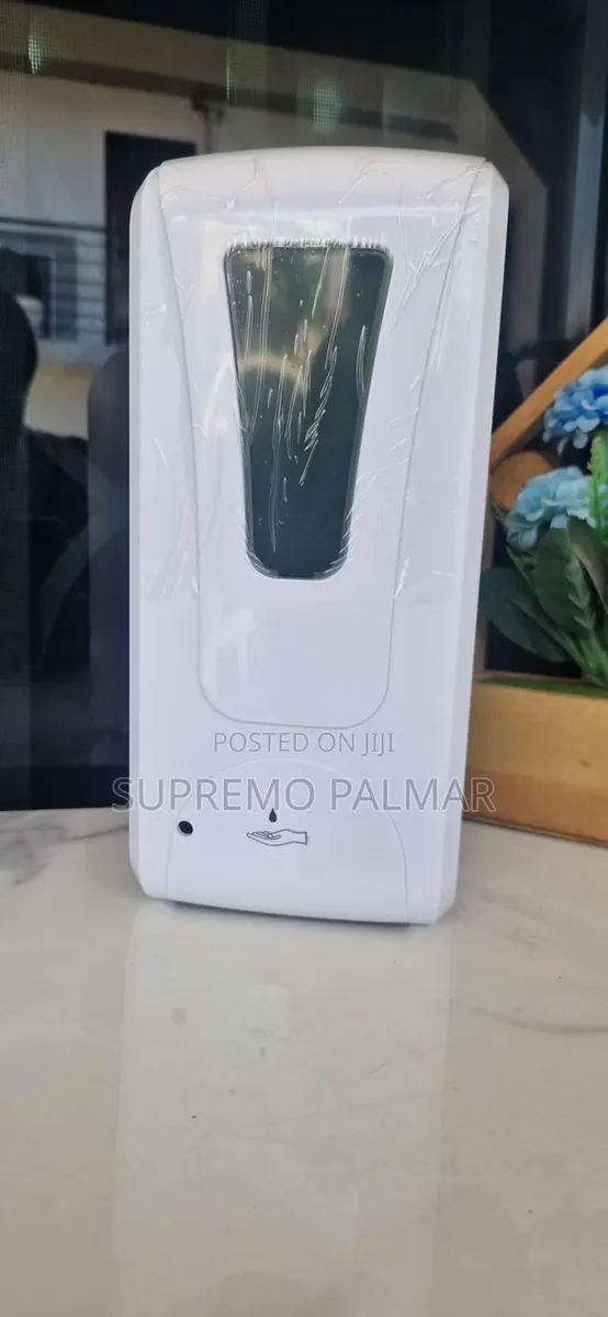 Motion Sensor Soap Dispenser – 1000ml · Photo 1