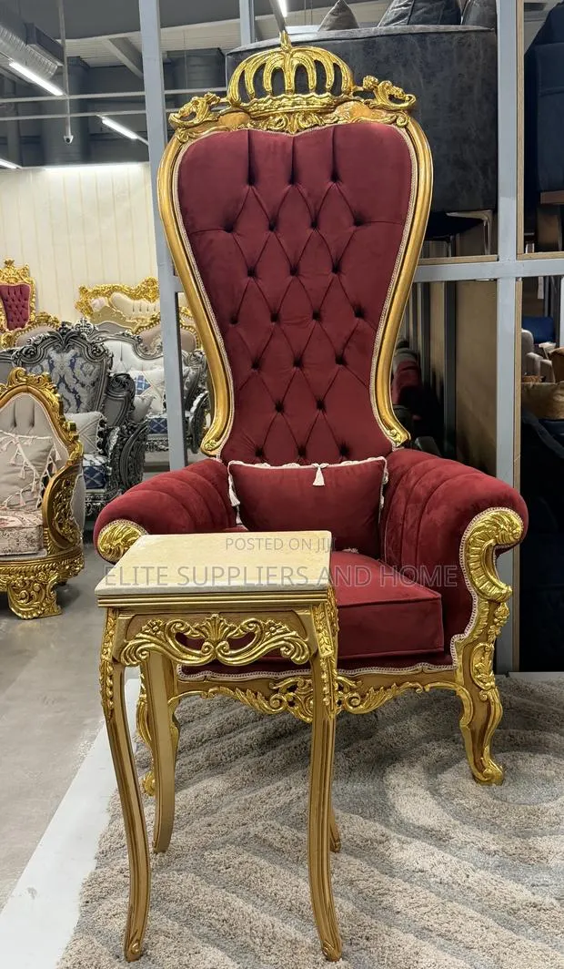 Royal Chair With Table · Photo 1