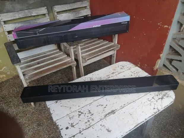 Bose Ultra Soundbar Black · Photo 1