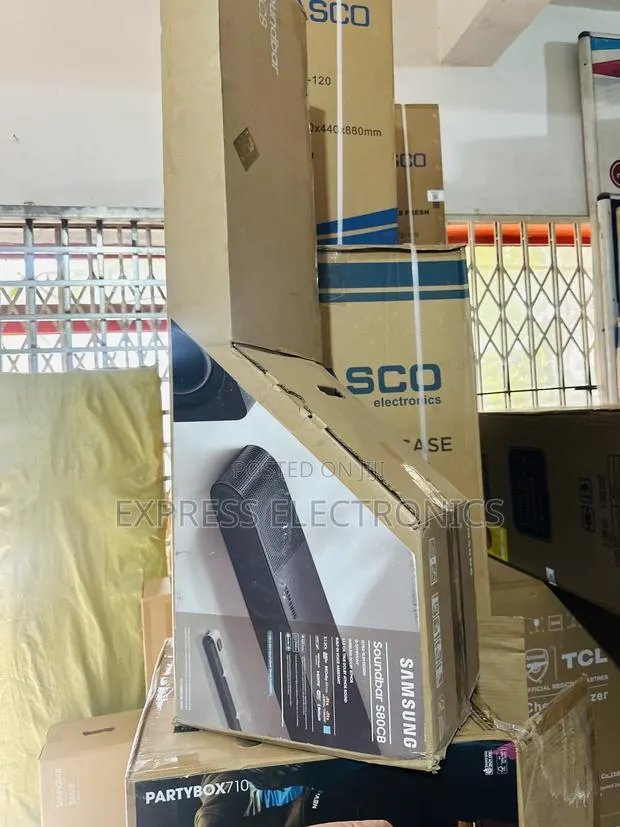 Brand New Sleek Soundbar With Woofer S80cb · Photo 1