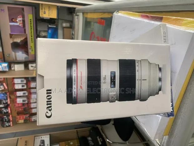 Authentic Canon Zoom Lens 70-200mm Il · Photo 1