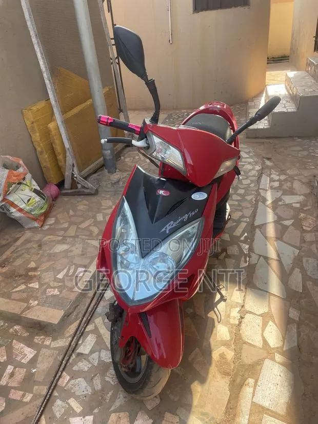 Kymco 2025 Red · Photo 1