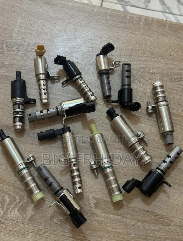 Toyota Yaris Vitz Corolla Camry Highlander RAV4 Solenoid or VVT Sensor · Photo 1