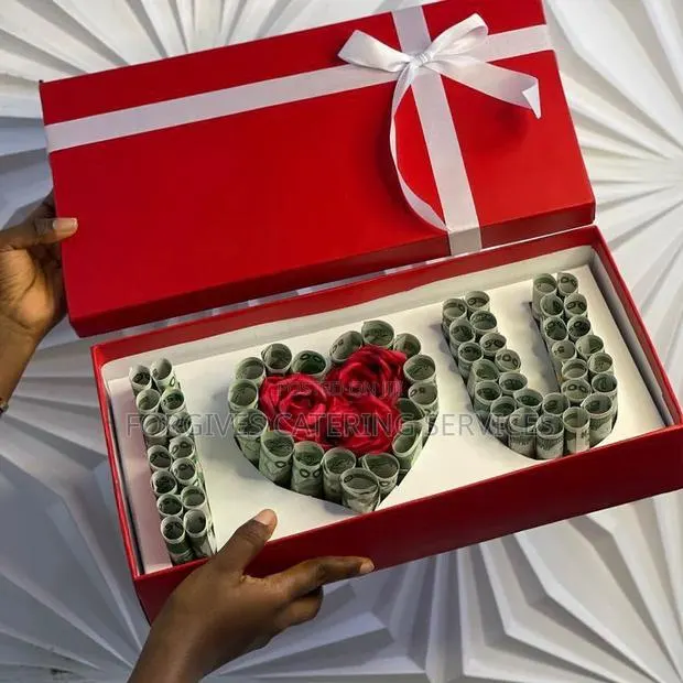 I Love You Money Box · Photo 1
