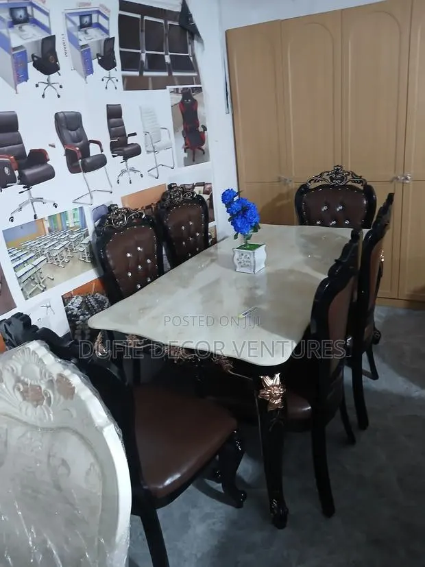 Dining Room Set Available for Sale · Photo 1