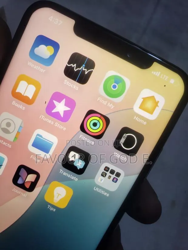 Apple iPhone XS Max 512 GB Gold · Photo 1
