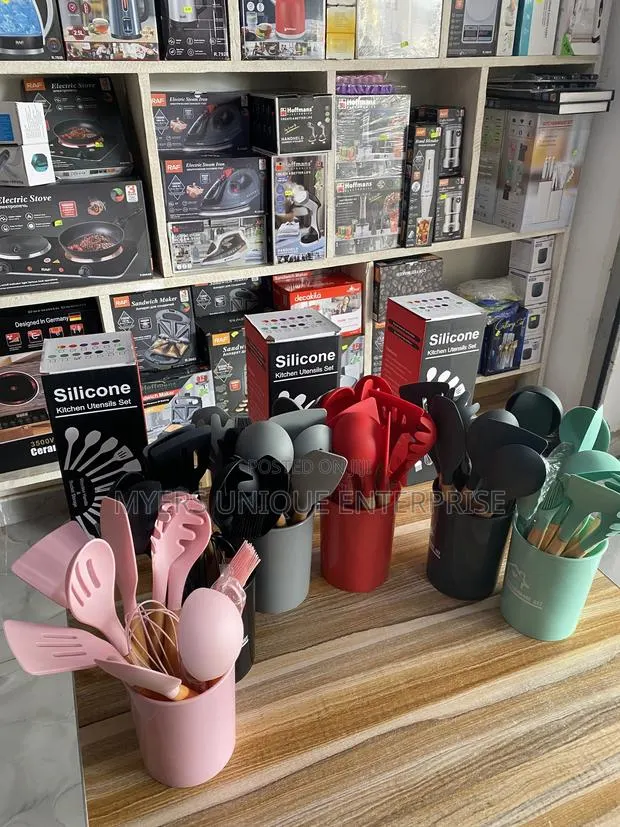 Non Scratch Silicone Kitchen Utensils Set Ladles · Photo 1