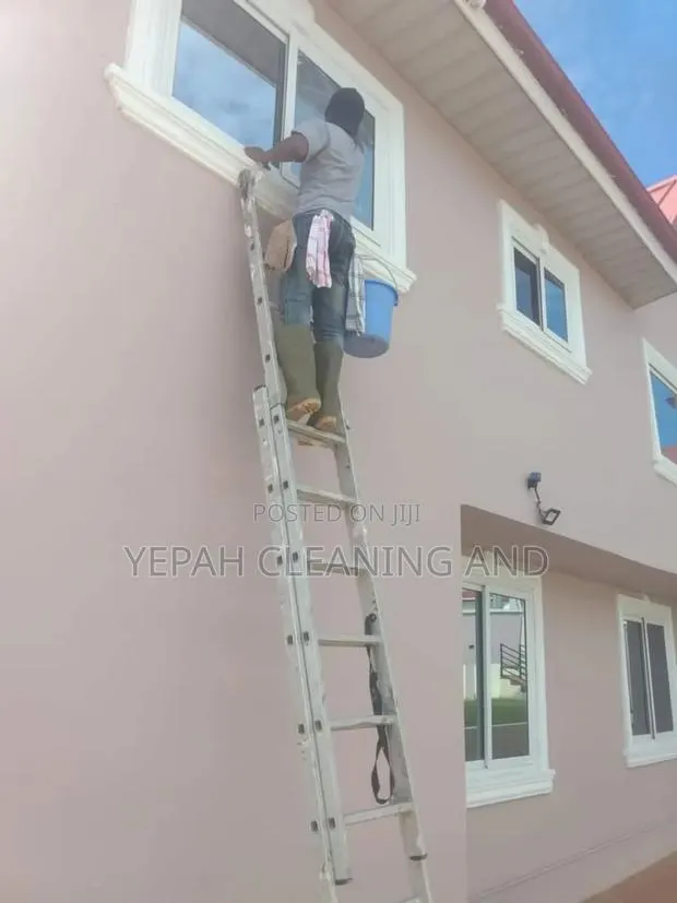 Window Cleaning Services · Photo 1