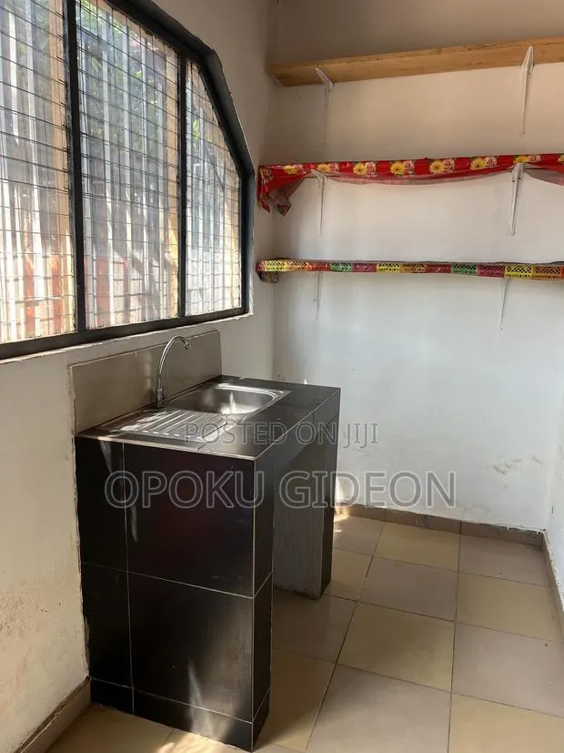 1bdrm Apartment in Agbajeena, Olebu for rent · Photo 1