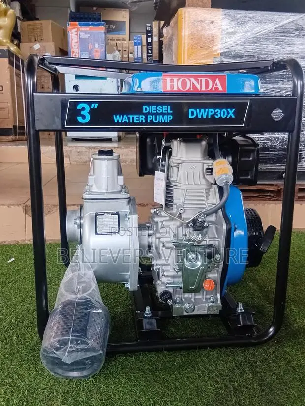 Honda 3" Diesel Engine Pump for Water Transfer · Photo 1