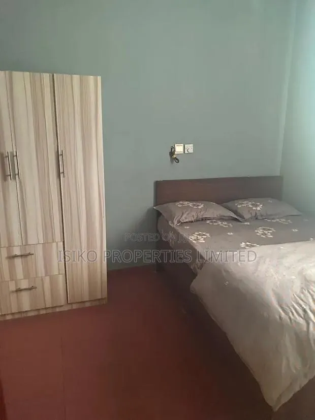 Furnished Chamber and Hall · Photo 1