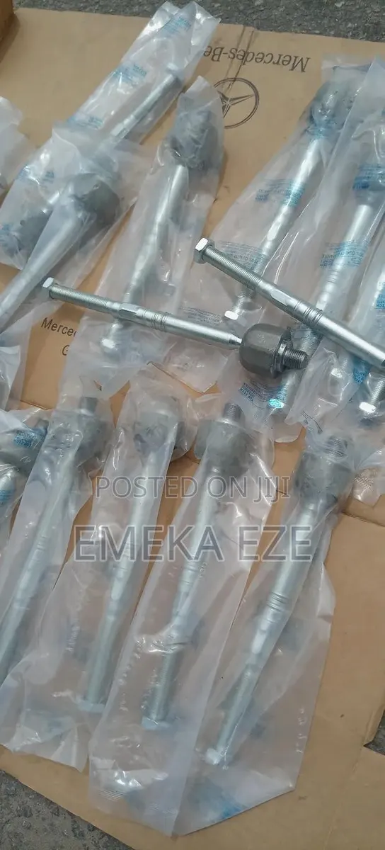 Inner Tie Rod Fit Mercedes-Benz C300, C250 · Photo 1