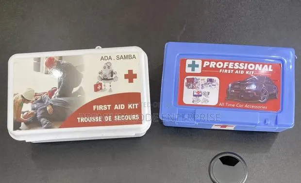 Professional First Aid Kit For Cars, Emergency Road Safety Medical Kit · Photo 1