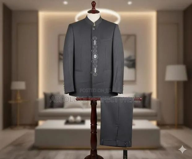 Original Political Suit for Men Sale · Photo 1