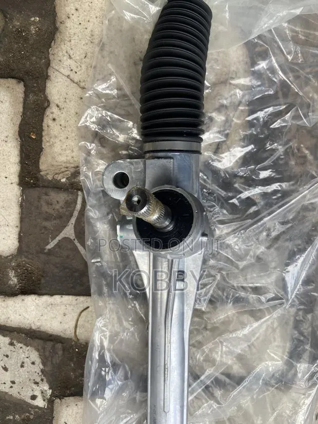 RAV4/Venza 2008,2009,2010,2012,2013,2014,2015,2016,2018 Steering Racks · Photo 1