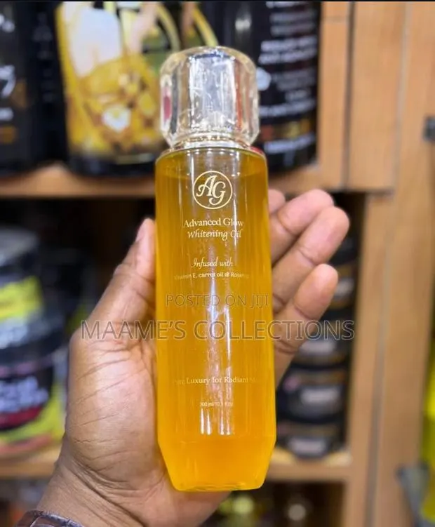 Advanced Glow Whitening Oil · Photo 1