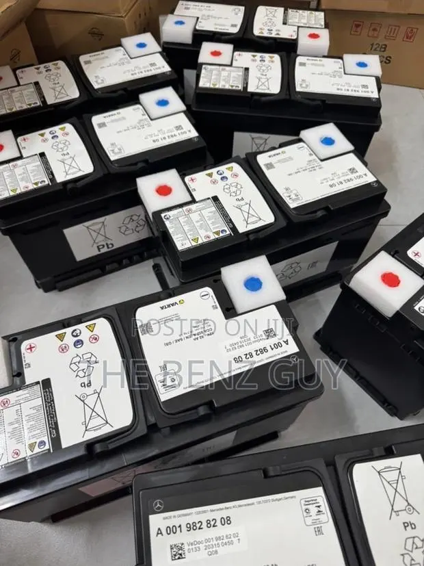 Original Mercedes AGM Battery · Photo 1