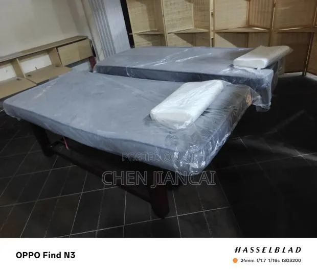 Spa Massage Bed · Photo 1