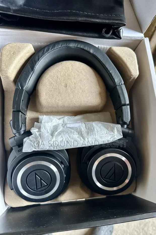 Audio Technica Ath-M50x Studio Monitoring Headphones · Photo 1