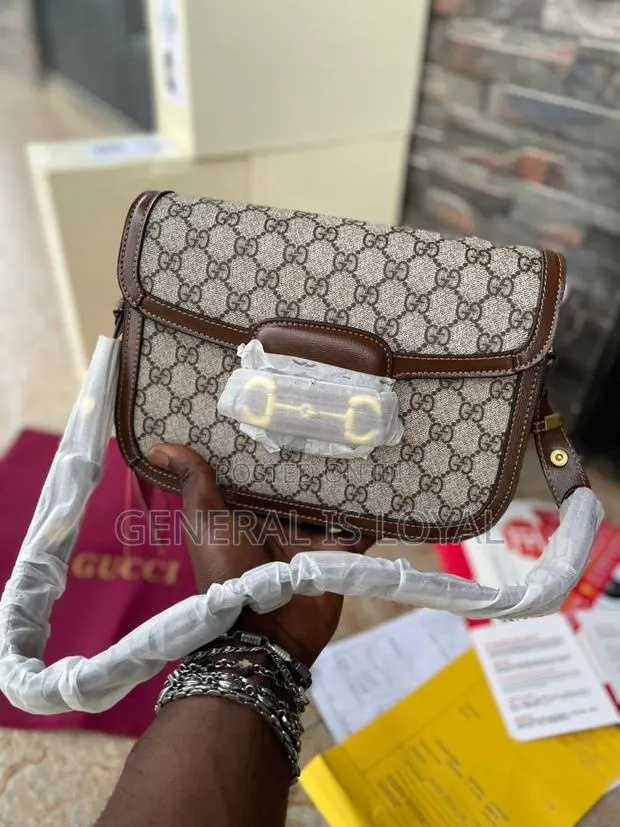 Gucci Men Sling Crossbody Bag · Photo 1