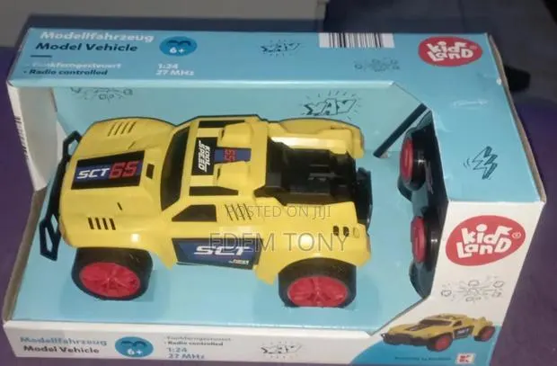 Kidland- Dune Blasters Remote-Controlled Buggies in 1:24 Scale · Photo 4