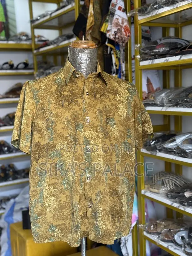 Vintage Shirt · Photo 1