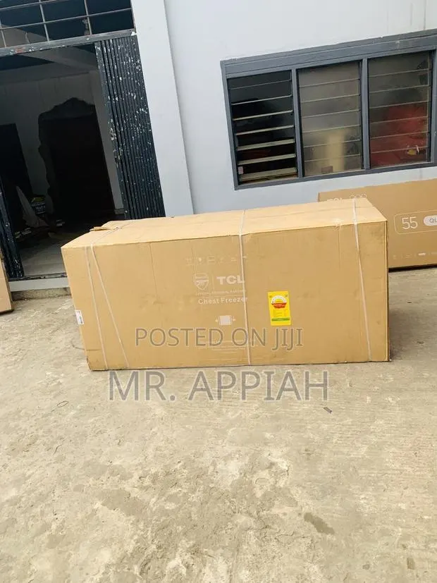 Super Classic TCL 708Liters Double Door Chest Freezer(f920cfsl) · Photo 1