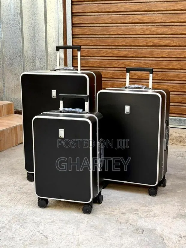 Voyage Luxe 3-Piece Premium Suitcase Set Available in 4 Colors · Photo 1