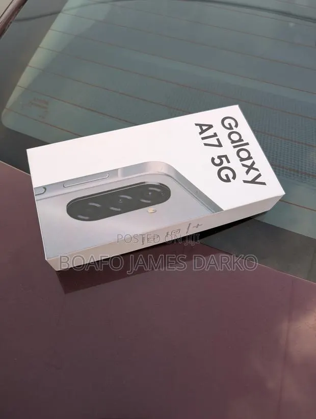 New Samsung Galaxy A17 5G 256 GB Silver · Photo 1