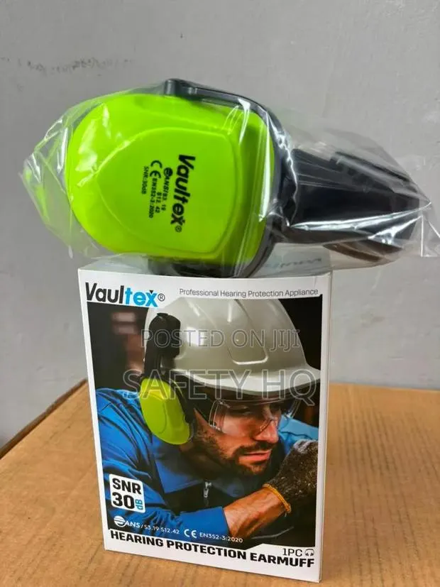 Hearing Protection Earmuff · Photo 1