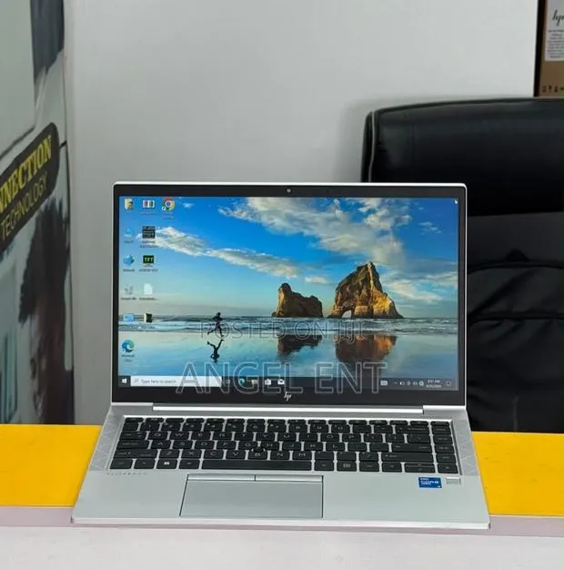 Laptop HP EliteBook 840 G8 8GB Intel Core i5 SSD 256GB · Photo 1