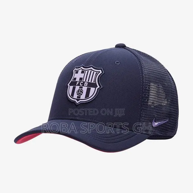 Barcelona Club Cap · Photo 2