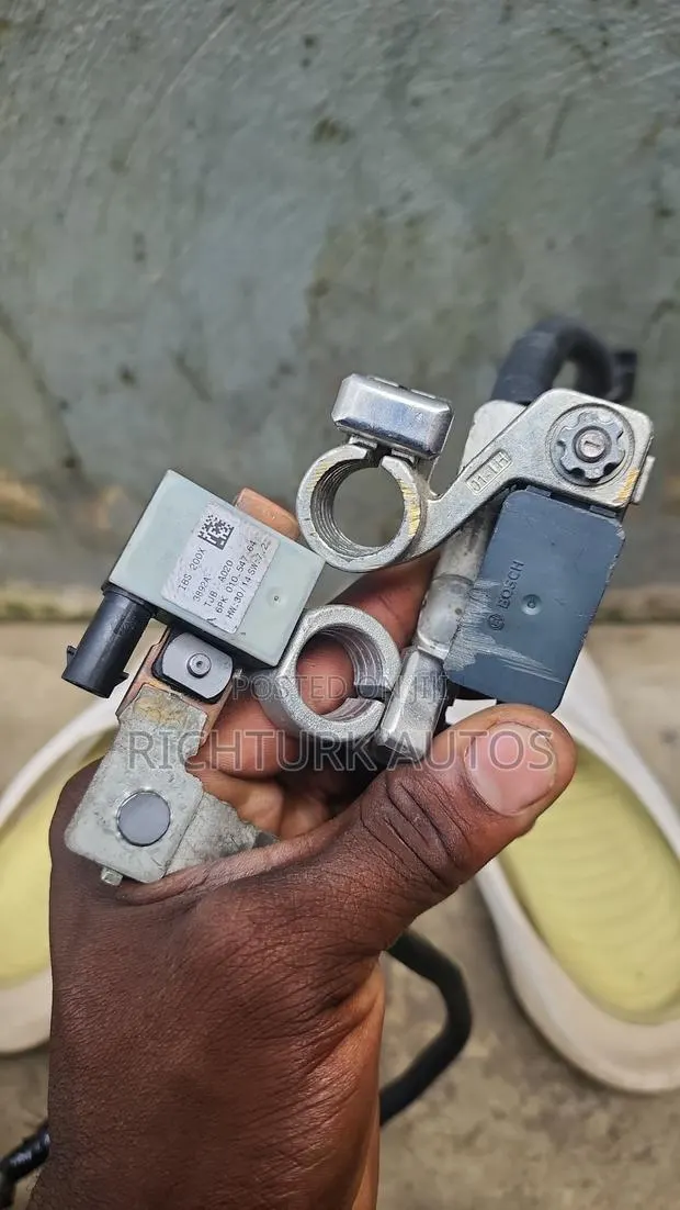 Honda CRV 2019-2023 Battery Sensor · Photo 1