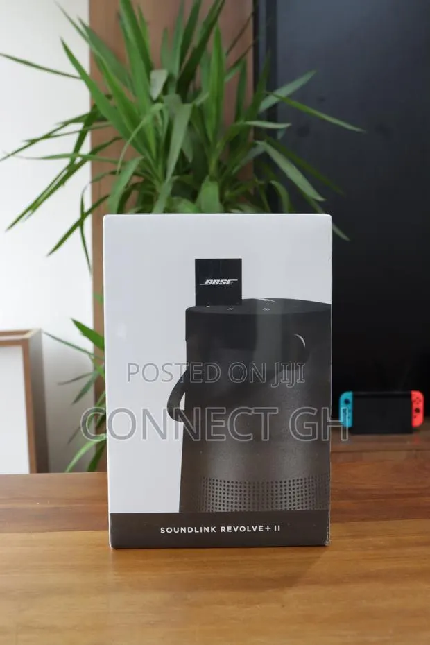 Bose - SoundLink Revolve+ II Portable Bluetooth Speaker - Triple Black · Photo 1