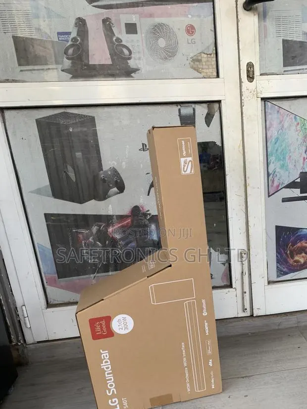Unique Sleek LG Soundbar for TV 2.1 Channel · Photo 1