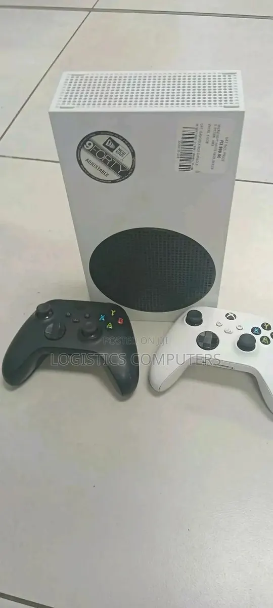 Xbox Series S White · Photo 1